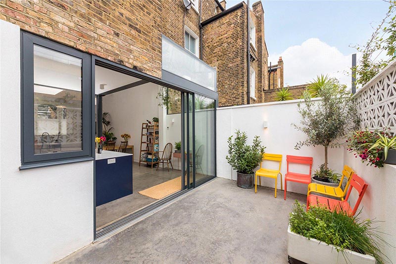 contemporary extension with sliding doors