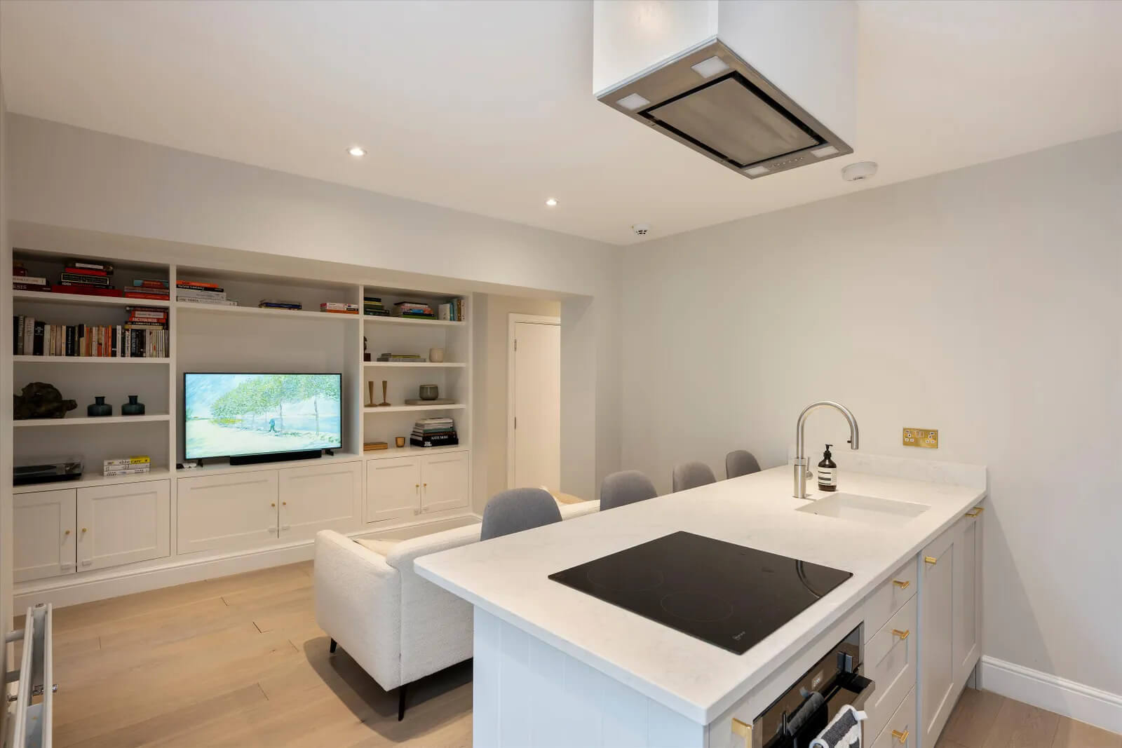 White open plan kitchen living room in Notting Hill